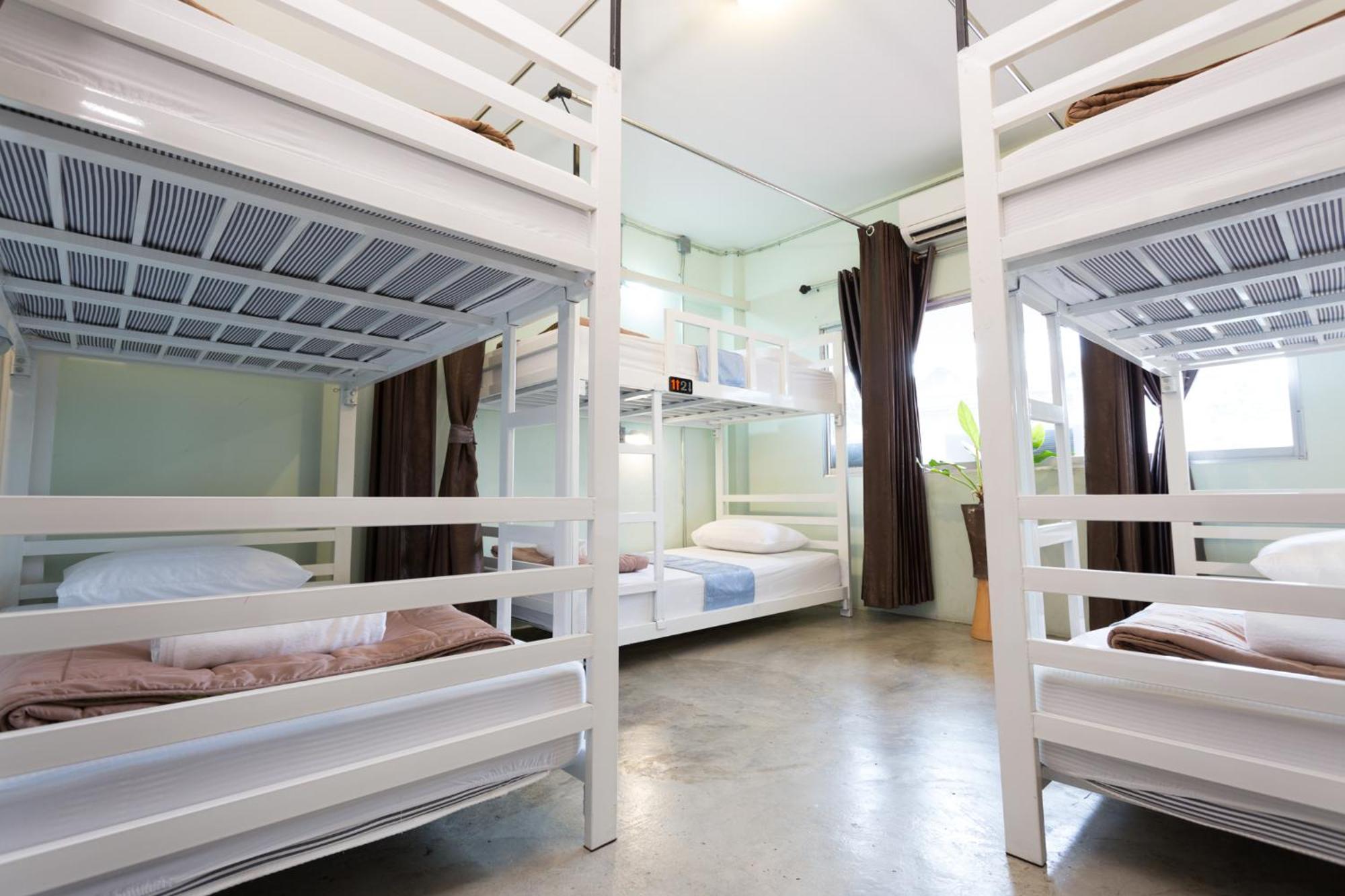 Zz Hostel Chiang Mai Bagian luar foto