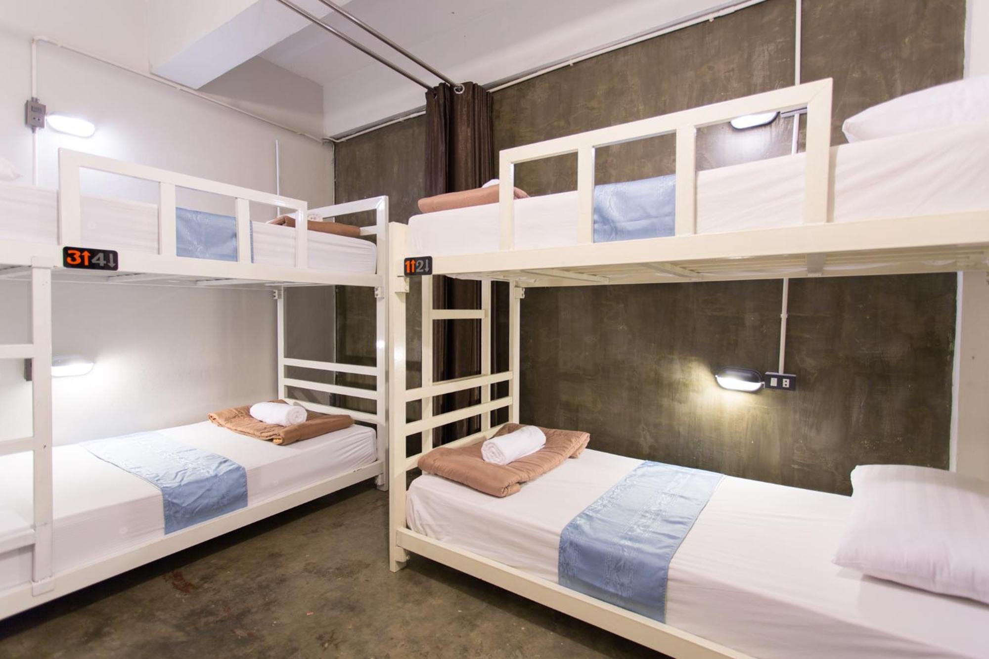Zz Hostel Chiang Mai Bagian luar foto