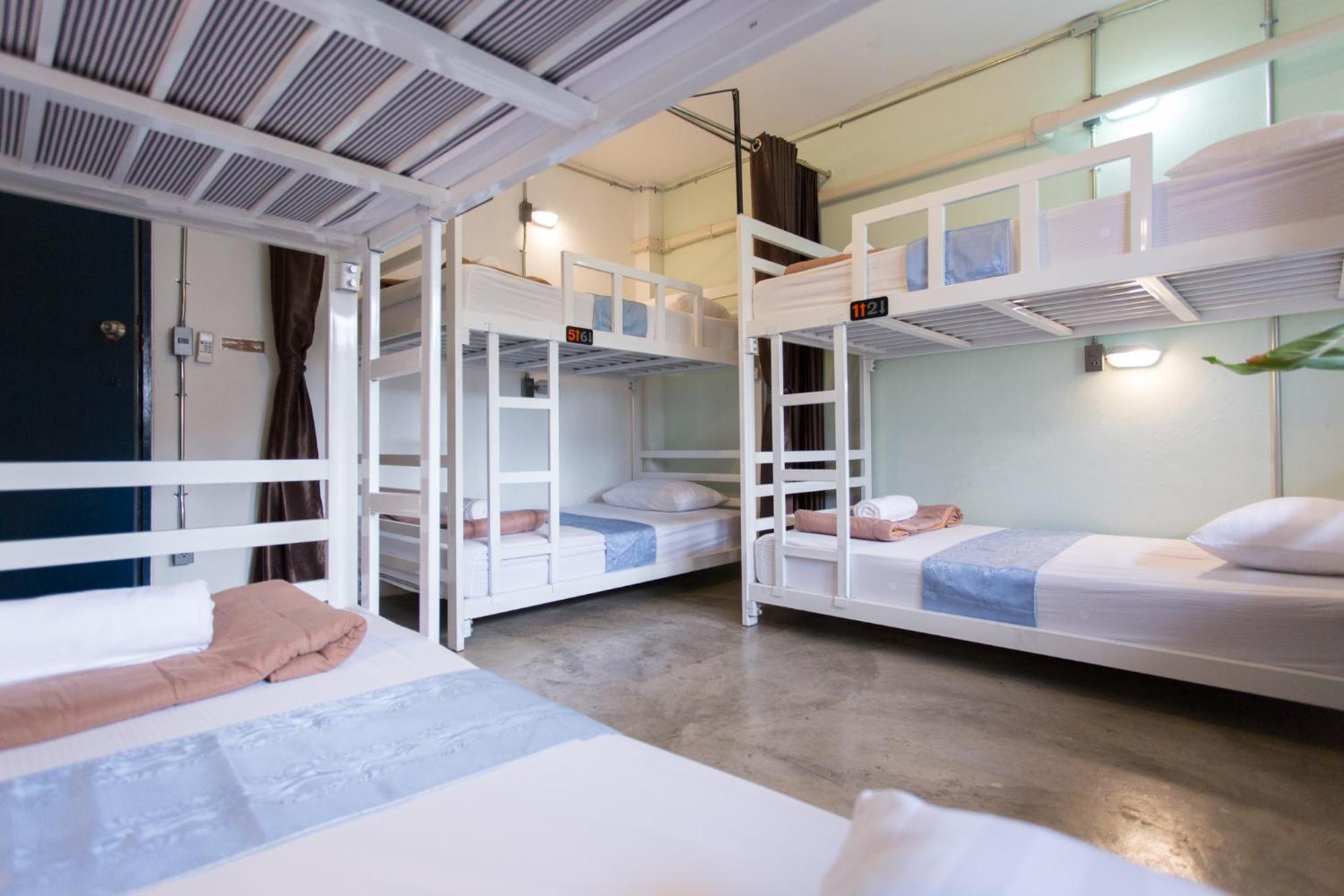 Zz Hostel Chiang Mai Bagian luar foto