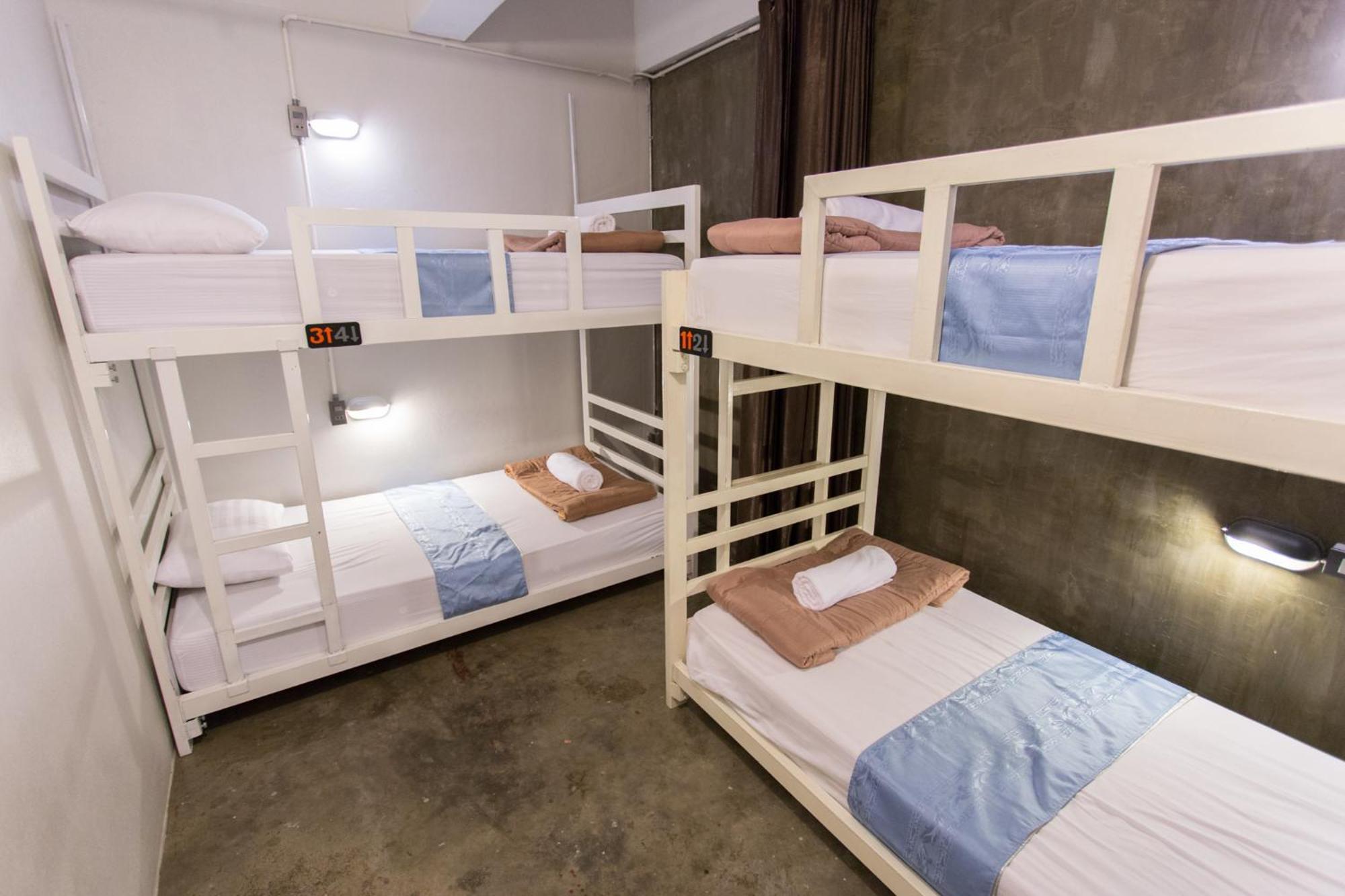 Zz Hostel Chiang Mai Bagian luar foto