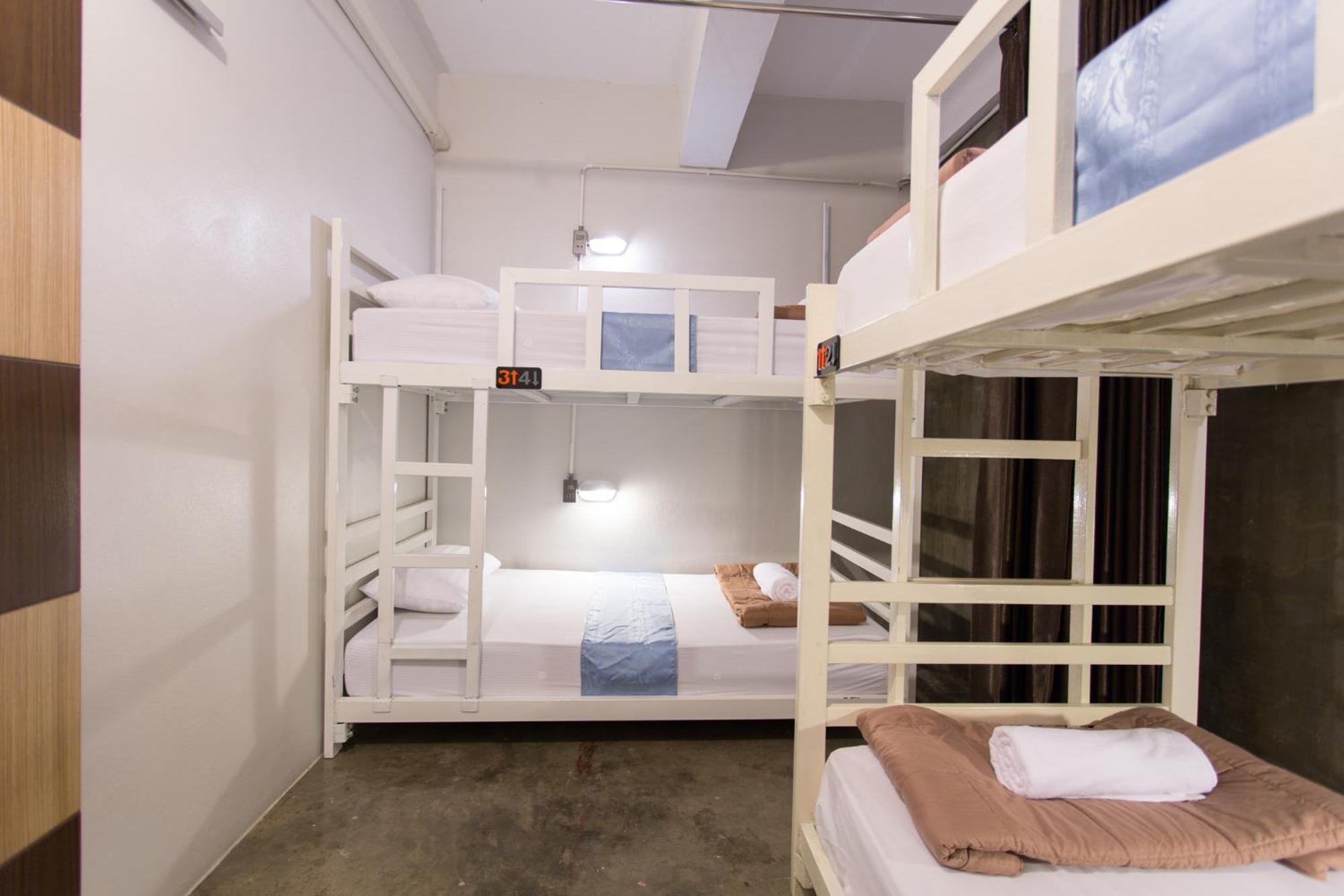 Zz Hostel Chiang Mai Bagian luar foto